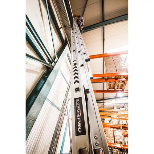 BORMANN Pro Háromrészes alumínium tolólétra 3 × 9 fokkal, 5,37 m, 150 kg (BHL5090)