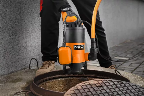 NEO Szennyvízszivattyú, műanyag házas, 400W, 8000L/óra (04-745)