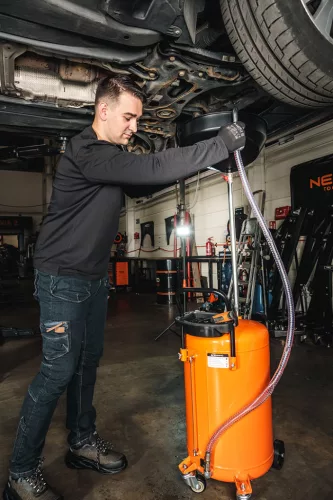 NEO Mobil olajleeresztő készülék, gravitációs, leeresztő tál 10l, gyűjtőtartály 70l (10-810)