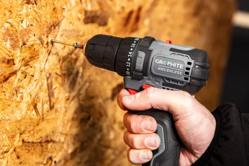 GRAPHITE Akkus szénkefementes fúró, csavarozó, Energy+, 18V, Kompakt méret, 10mm-es tokmány, akku nélkül! (58ge139)