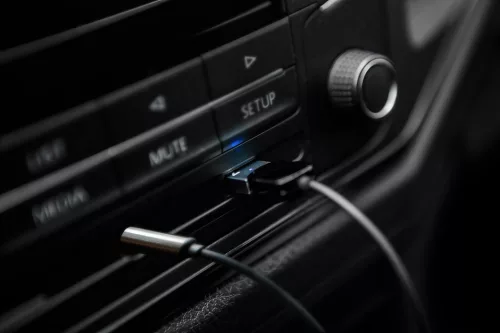 NEO Autós USB-Aux átalakító kábel, 1m hosszúság, 5m hatótáv (GD037)