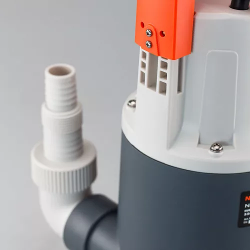 NAKAYAMA PRO Merülő szennyvízszivattyú 550 W, 10000 l/h, 35 mm szemcseméretig (NP1030)