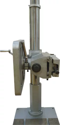 DRAKKAR oszlopos fúrógép megfordítható satuval, 400 V, 750 W, MK3, 1,76 m, 166 kg (13084)