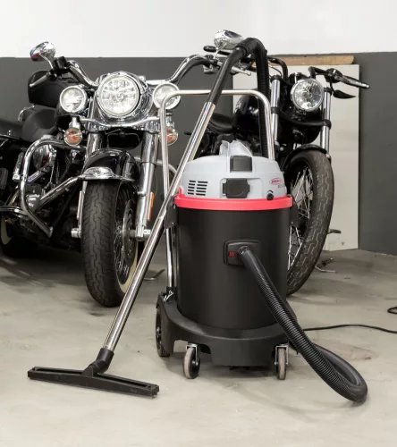 SPRiNTUS Ipari nedves-száraz porszívó „Waterking XL”, 45 liter, 260 mbar, 70 l/s, HEPA 13 szűrővel (SP-109900)