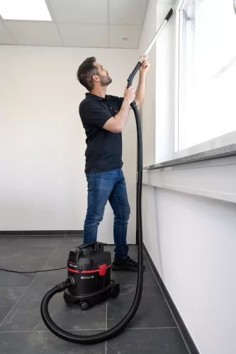 SPRiNTUS Ipari szárazporszívó „Floory ZERO”, 700 W, 11 literes tartállyal, 60 dB. (SP-Z114050)