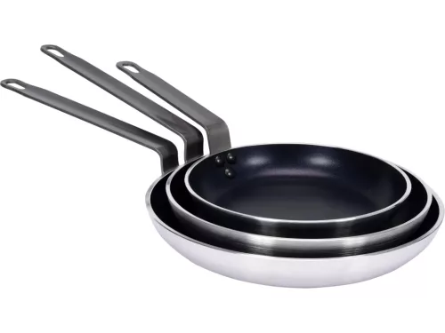 YATO Serpenyő nagykonyhai használatra, 28 cm, háromrétegű PTFE-bevonattal (YG-00132)