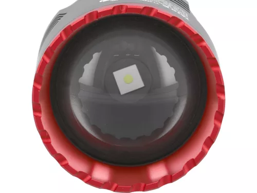 YATO Akkus LED kézilámpa zoommal és powerbankkal, 1000 lm, 920 m, 4000 mAh, IPX7 (YT-085602)