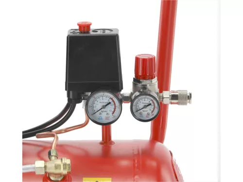YATO Olajos kompresszor 50 l, 2 LE, 200 l/perc, 8 bar (YT-23305)