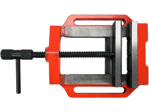 YATO Gépsatu 150 mm-es pofaszélességgel, edzett acél prizmás pofákkal (YT-65073)