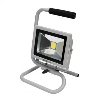 YATO LED fényvető hordozható 20 W 1400 Lm (YT-81799)