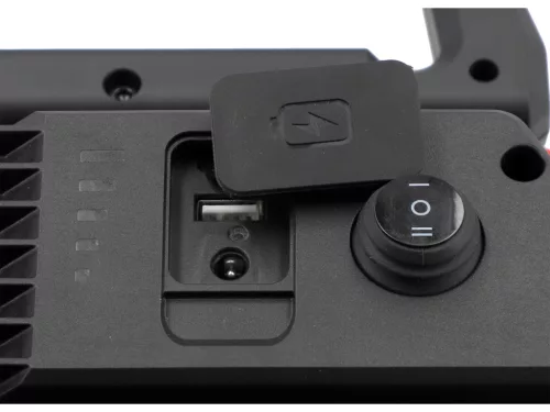 YATO Akkumulátoros reflektor 18V, 6000 L  (YT-829600)